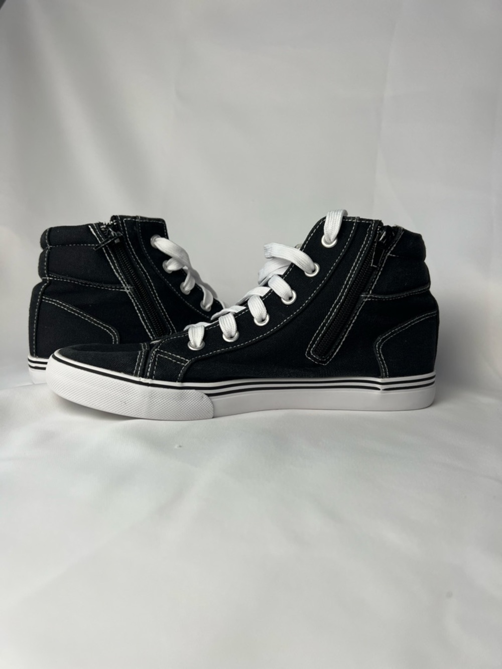 Tommy Bahama Big Girl Black Canvas High Top Unisex Sneakers Size 5 Lace Up & Zip - Picture 5 of 16